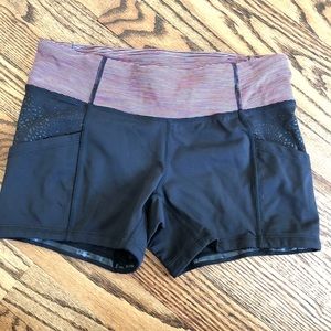 Lulu lemon booty shorts